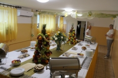 P1057348